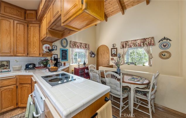 Dining room, Interior, Kitchen, Tile Countertops, Wooden Beams, Wooden Ceilings, Wood Texture Flooring