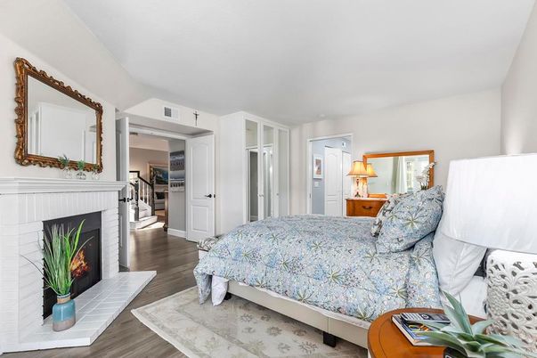 Bedroom, Fireplace, Interior, Wood Texture Flooring