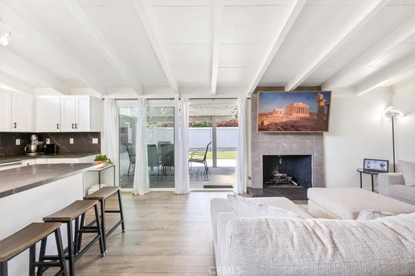 Fireplace, Interior, Kitchen, Wood Texture Flooring