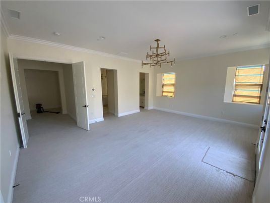 Empty room, Interior, Pendant Lights