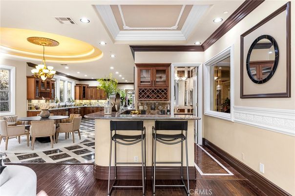 Chandelier, Dining room, Interior, Kitchen, Recessed Lighting, Wood Texture Flooring