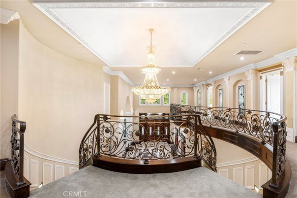 Chandelier, Interior, Recessed Lighting