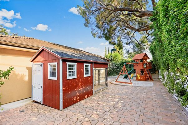 Backyard, Exterior, Playground