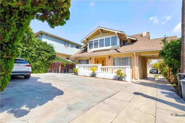 Backyard, Exterior, Facade, American Craftsman
