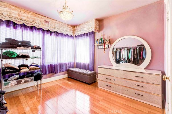 Chandelier, Interior, Wood Texture Flooring