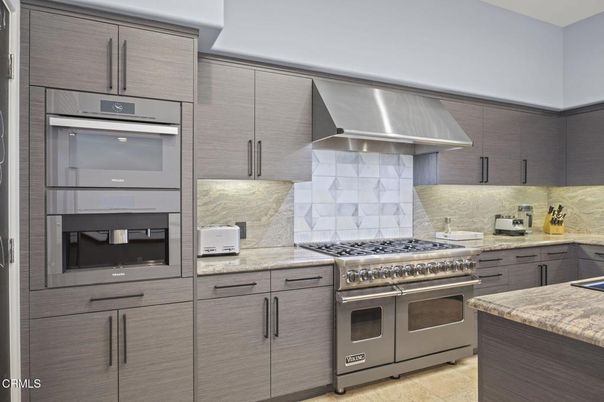 Interior, Kitchen, Stainless Steel Appliances