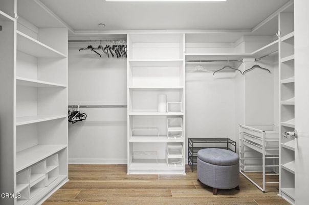 Interior, Recessed Lighting, Walk-in Closets, Wood Texture Flooring