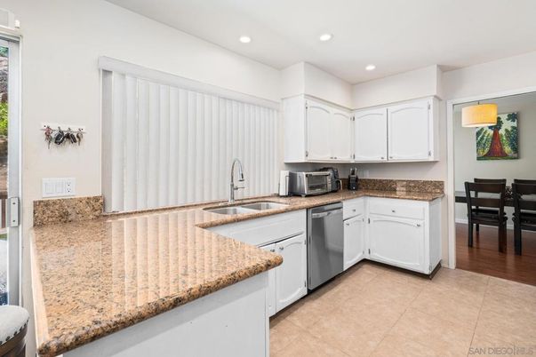 Dining room, Interior, Kitchen, Recessed Lighting, Wood Texture Flooring