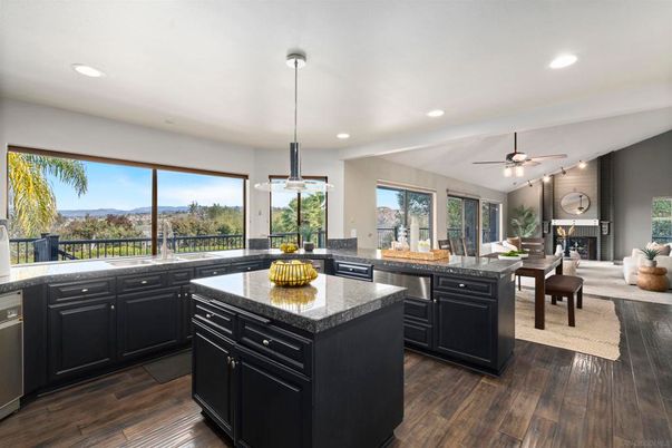 Dining room, Interior, Kitchen, Pendant Lights, Recessed Lighting, Wood Texture Flooring