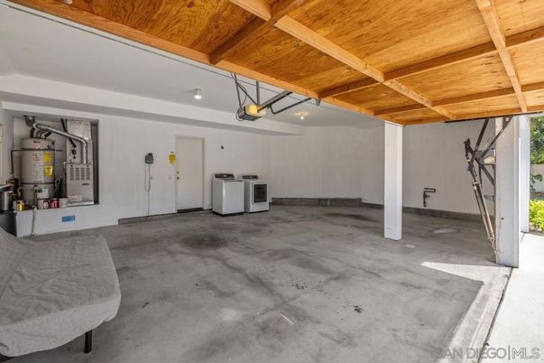Garage, Interior, Wooden Beams, Wooden Ceilings
