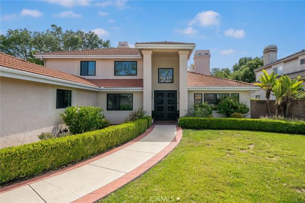 Backyard, Exterior, Facade, Mediterranean