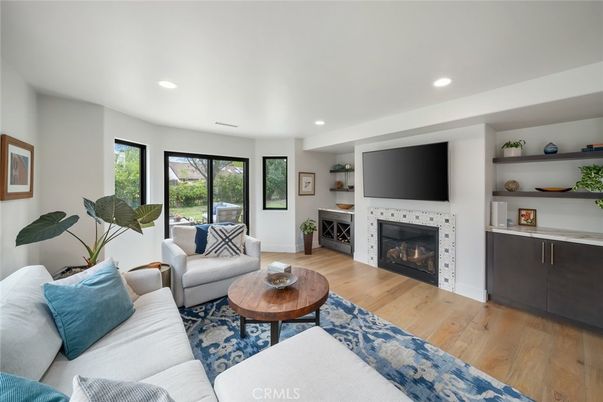 Fireplace, Interior, Living room, Recessed Lighting, Wood Texture Flooring