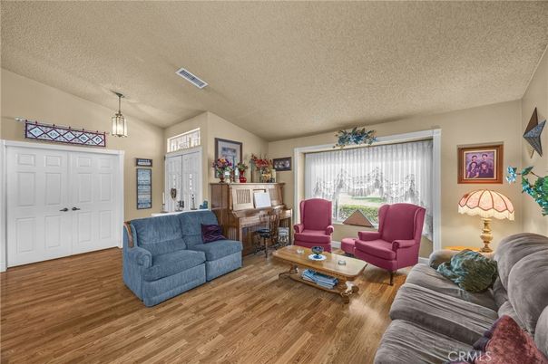 Interior, Living room, Pendant Lights, Piano, Wood Texture Flooring