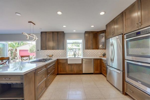 Interior, Kitchen, Pendant Lights, Recessed Lighting, Stainless Steel Appliances