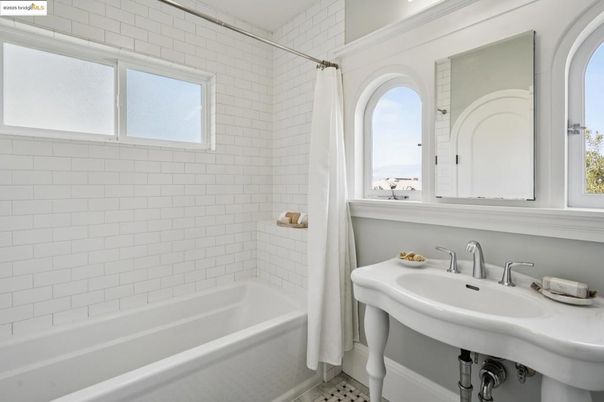 Bathroom, Interior, Water