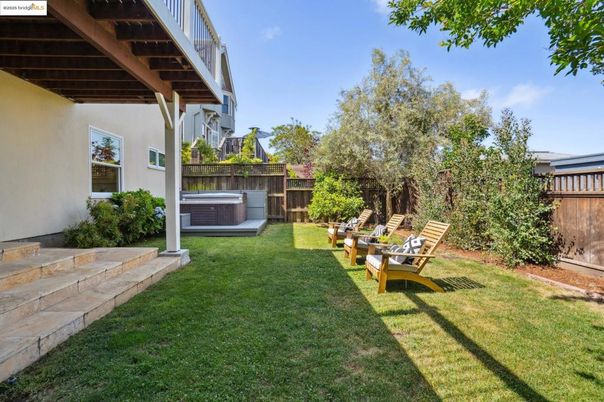 Backyard, Exterior, Hot Tub