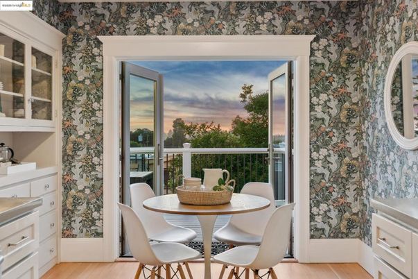 Dining room, Interior, Wood Texture Flooring