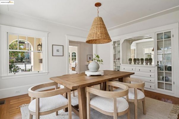 Dining room, Interior, Wood Texture Flooring