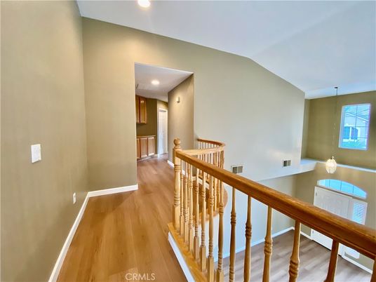 Interior, Pendant Lights, Recessed Lighting, Wood Texture Flooring
