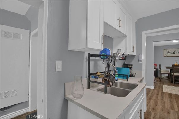 Dining room, Fitness Equipment, Interior, Recessed Lighting, Wood Texture Flooring