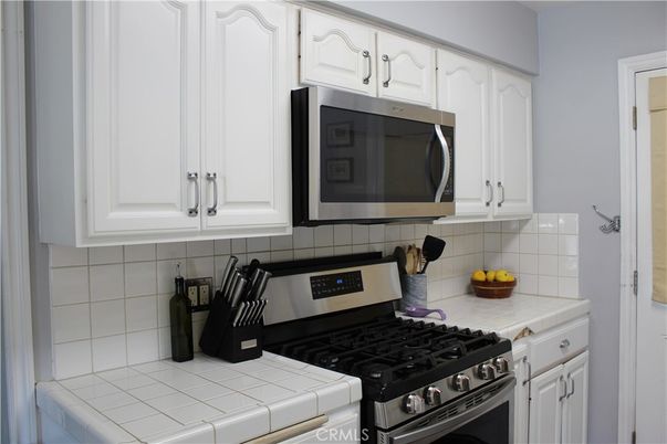 Interior, Kitchen, Tile Countertops