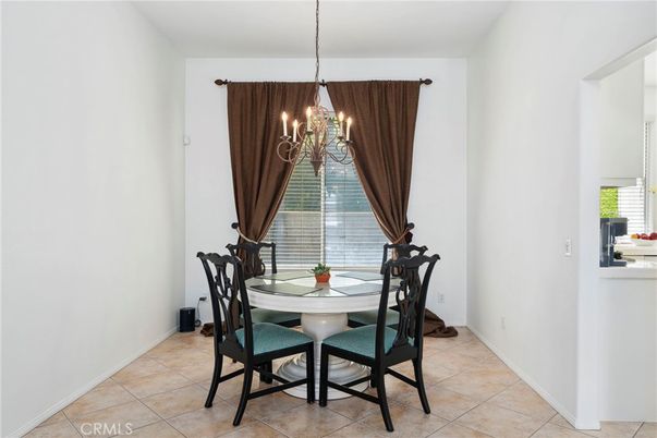 Chandelier, Dining room, Interior