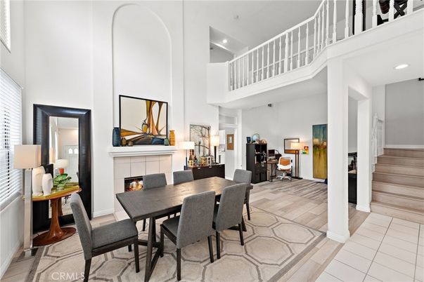 Dining room, Fireplace, Interior, Recessed Lighting