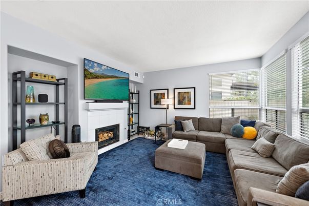 Fireplace, Interior, Living room