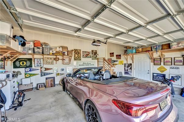 Garage, Interior