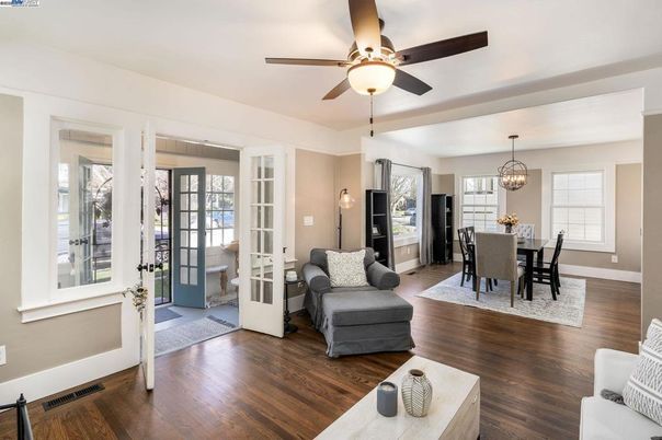 Chandelier, Dining room, Interior, Wood Texture Flooring