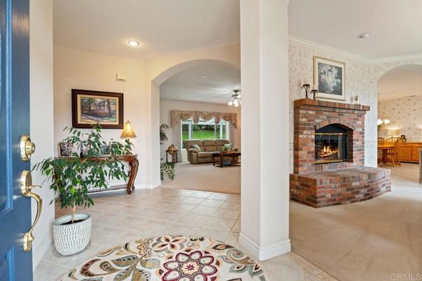 Fireplace, Interior, Living room, Recessed Lighting