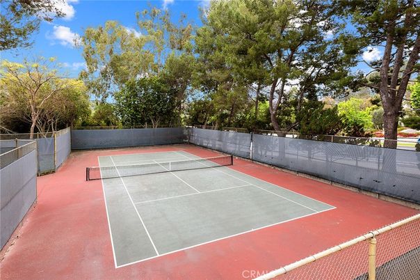Exterior, Tennis Courts