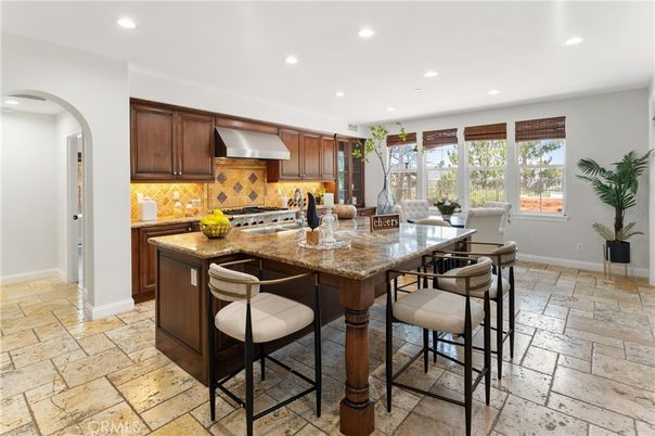 Dining room, Interior, Kitchen, Recessed Lighting, Stainless Steel Appliances