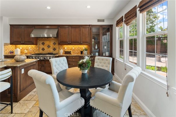 Dining room, Interior, Kitchen, Recessed Lighting, Stainless Steel Appliances