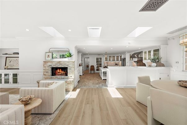 Fireplace, Interior, Kitchen, Living room, Pendant Lights, Recessed Lighting, Wood Texture Flooring