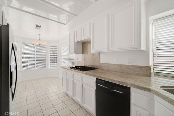 Chandelier, Interior, Kitchen