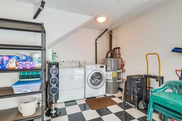 Interior, Washer