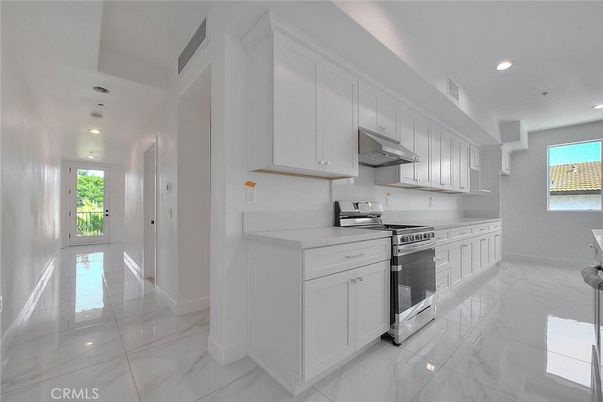 Interior, Kitchen, Marble, Recessed Lighting, Stainless Steel Appliances