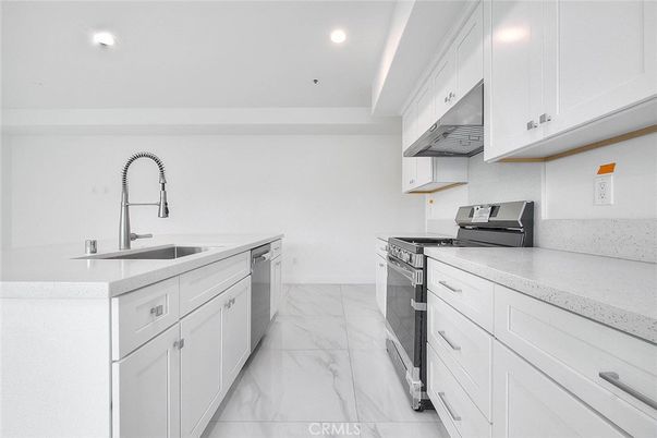 Interior, Kitchen, Marble, Recessed Lighting, Stainless Steel Appliances