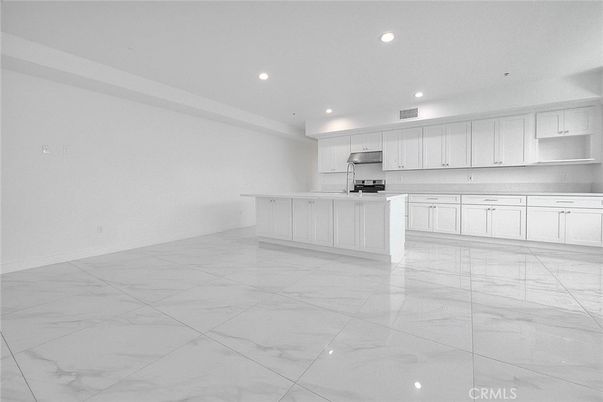 Interior, Kitchen, Marble, Recessed Lighting