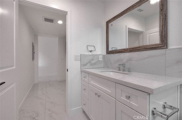 Bathroom, Dual Sink Vanities, Interior, Marble, Recessed Lighting