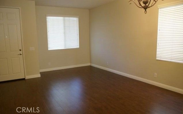 Chandelier, Empty room, Interior, Wood Texture Flooring