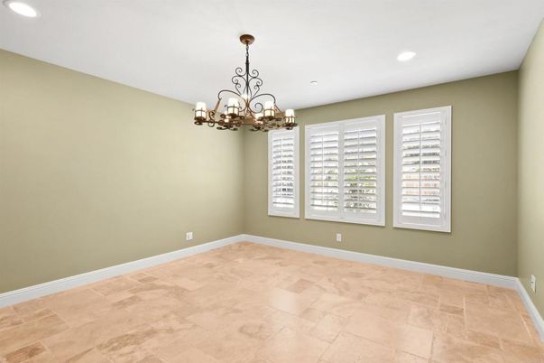 Chandelier, Empty room, Interior, Recessed Lighting