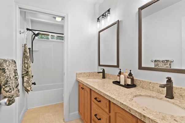 Bathroom, Dual Sink Vanities, Interior