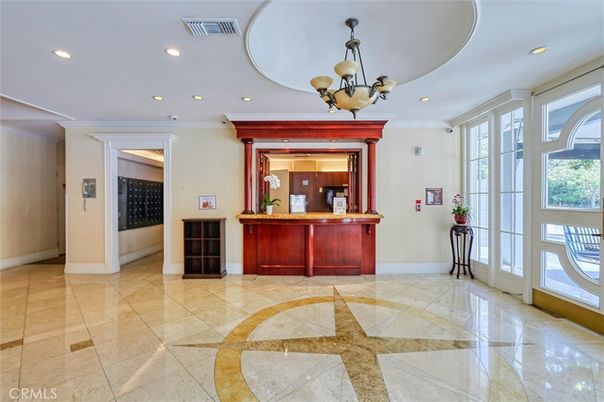 Chandelier, Interior, Recessed Lighting