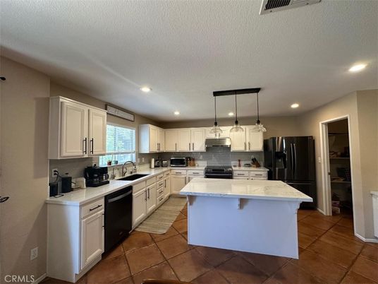 Interior, Kitchen, Pendant Lights, Recessed Lighting