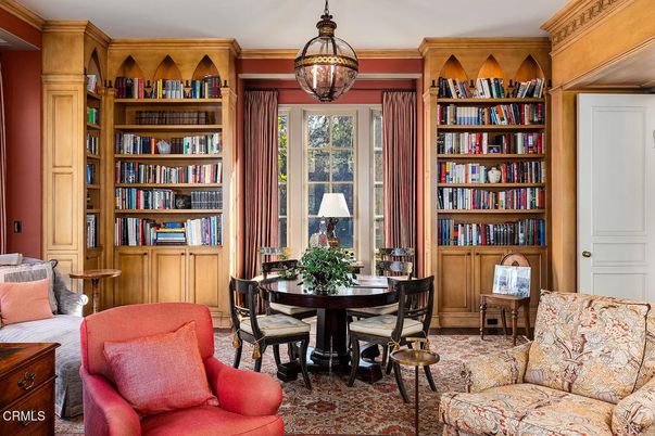 Dining room, Interior, Living room, Pendant Lights