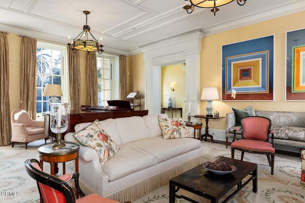 Interior, Living room, Pendant Lights, Piano