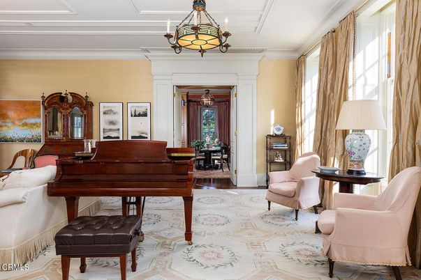 Chandelier, Interior, Pendant Lights, Piano, Wood Texture Flooring
