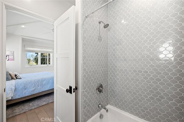 Bathroom, Bedroom, Interior, Recessed Lighting, Wood Texture Flooring